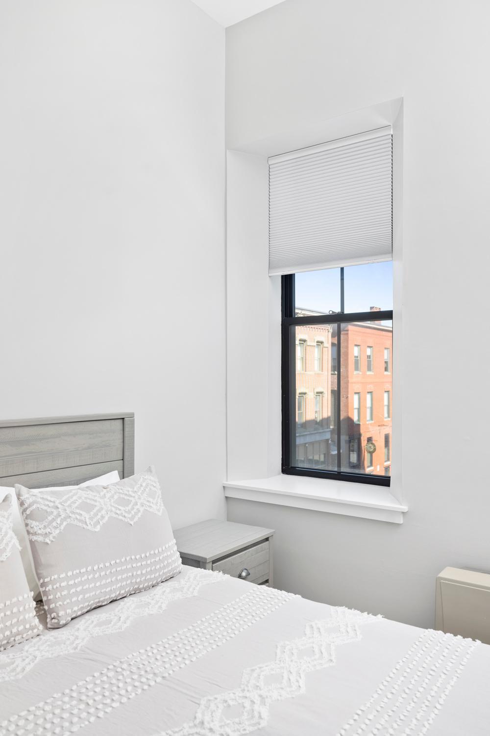 Modern Remodeled Loft In Portlands Iconic Old Port Apartment Exterior photo